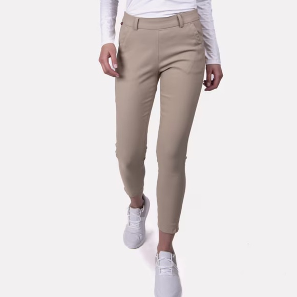 KJUS Ikala 7/8 Treggings
Women’s Size 40 (US 8) | Slim Fit | Excellent Condition - Picture 3 of 7